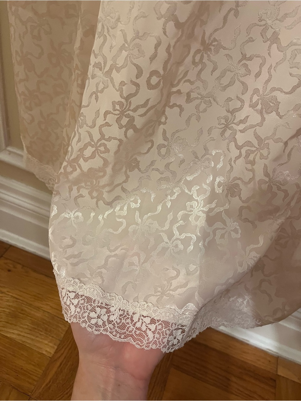 Vintage 70’s Christian Dior Le Connaisseur Women’s Ivory Satin Lace Nightgown M - Picture 9 of 12